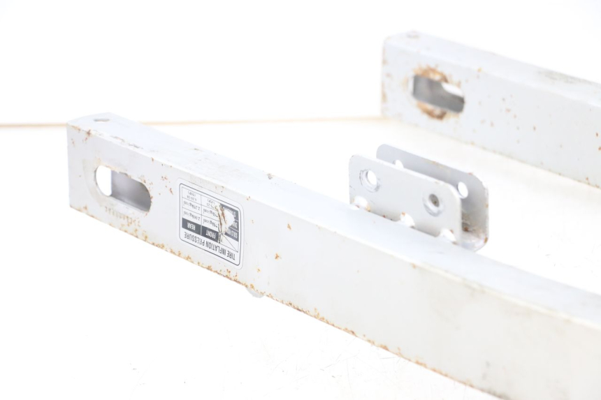 photo de Swingarm HYOSUNG XRX 125 (2000 - 2008) - Focus on structure