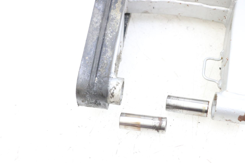 photo de Swingarm HYOSUNG XRX 125 (2000 - 2008) - Checked used part