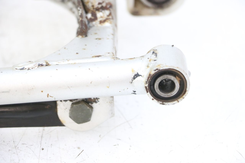 photo de SWINGARM YAMAHA PW 80 (1983 - 2014) - Distinctive features