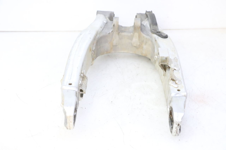 photo de SWING ARM YAMAHA YZ-F YZF 250 (2014 - 2018) - High-resolution close-up