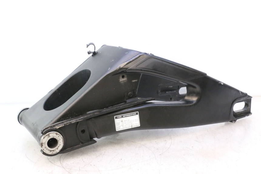 photo de SWING ARM YAMAHA YZF R6 600 (2008 - 2009) - Technical close-up