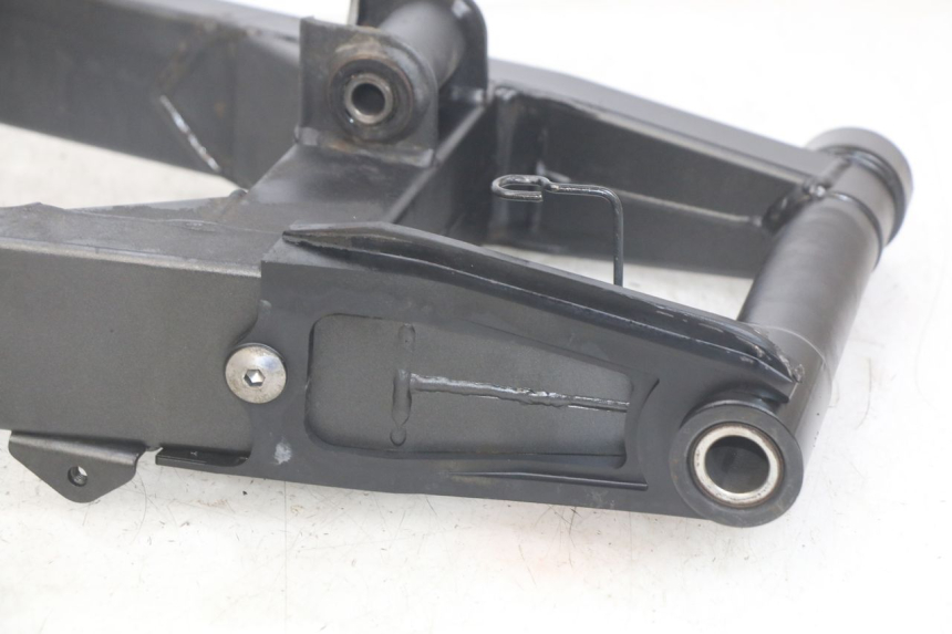 photo de SWINGARM KAWASAKI Z 750 (2007 - 2013) - Checked used part