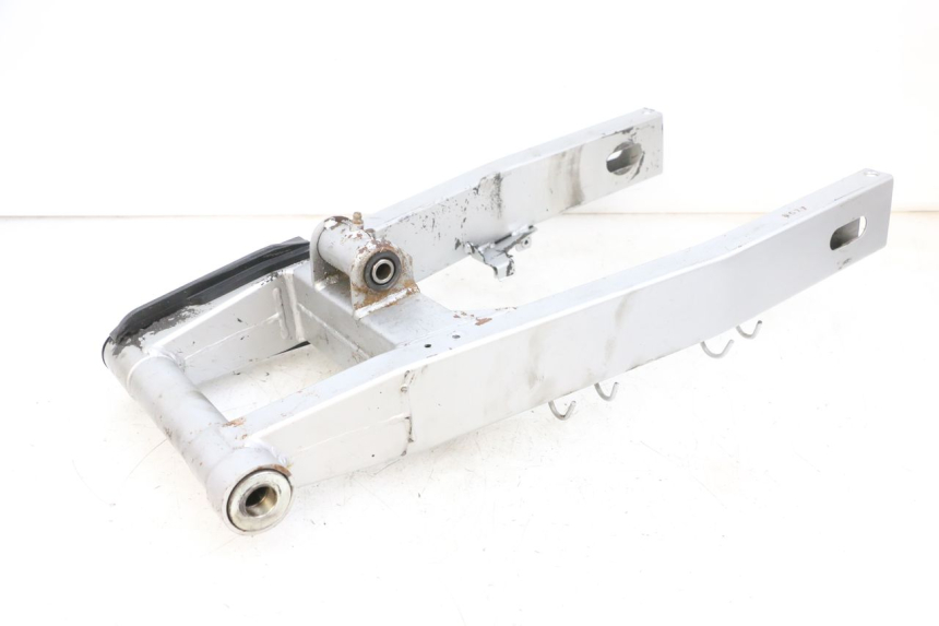 photo de SWING ARM KAWASAKI ZR 7 750 (1999 - 2004) - Focus on structure