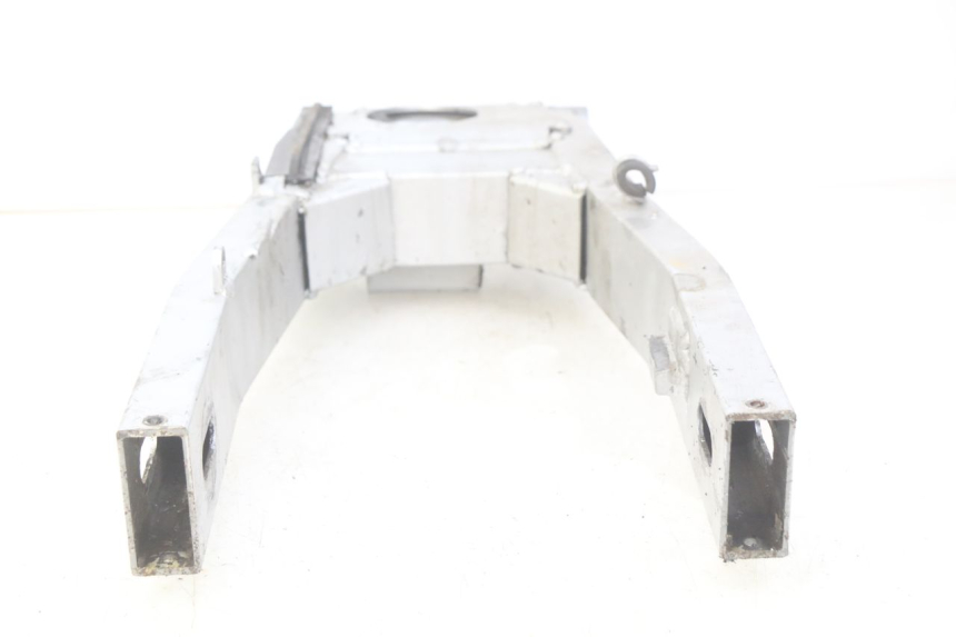 photo de SWINGARM KAWASAKI ZX-6R ZX6R 600 (1995 - 1997) - Fixing points details