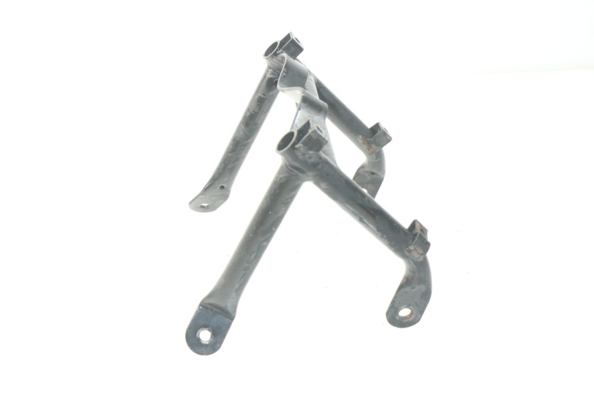 photo de BUMPER ADLY RS SUPERSONIC 50 (2005 - 2010) - Fixing points details