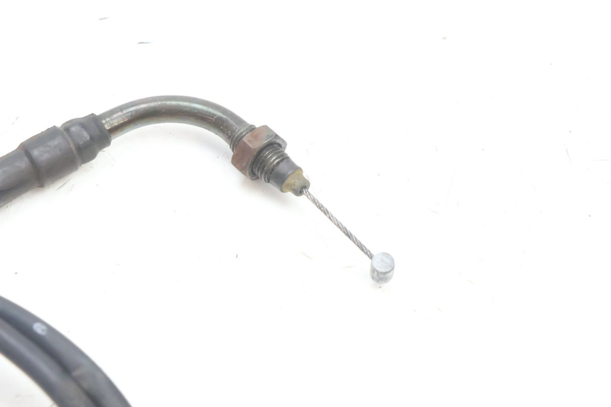 photo de ACCELERATOR CABLE KYMCO AGILITY 16+ 4T 50 (2018 - 2023) - Technical close-up