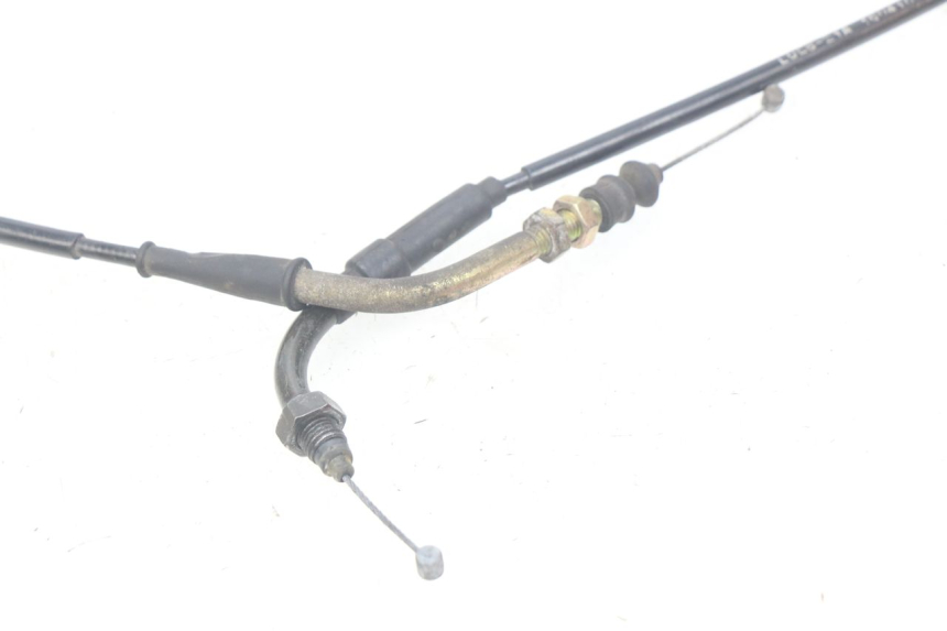photo de ACCELERATOR CABLE KYMCO AGILITY 4T 50 (2018 - 2022) - Zoom on usage condition