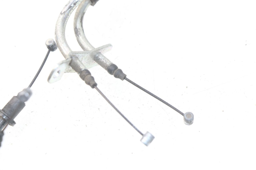 photo de ACCELERATOR CABLE YAMAHA CYGNUS X INJECTION 125 (2007 - 2013) - Alternative perspective