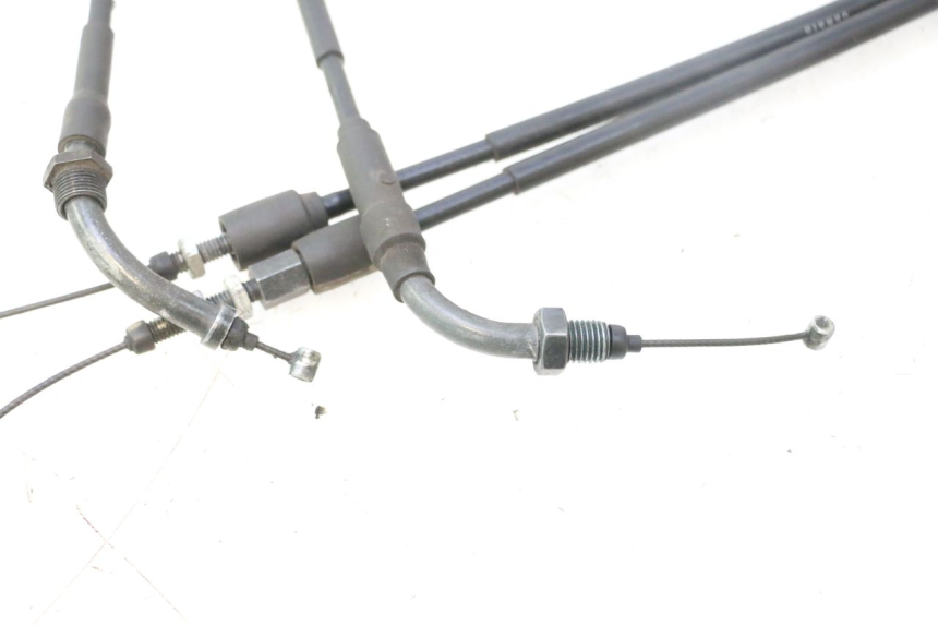 photo de THROTTLE CABLE HONDA FJS SILVER WING SILVERWING 400 (2005 - 2008) - Alternative perspective