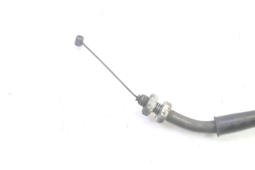 photo de ACCELERATOR CABLE PIAGGIO FLY 4T 50 (2013 - 2017) - Zoom on usage condition