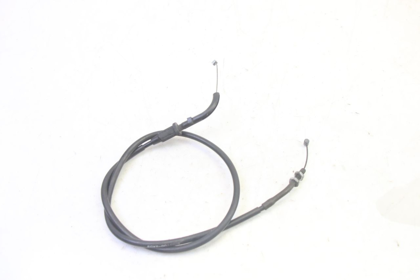 photo de THROTTLE CABLE YAMAHA FZ6 N FAZER 600 (2004 - 2006) - Zoom on usage condition