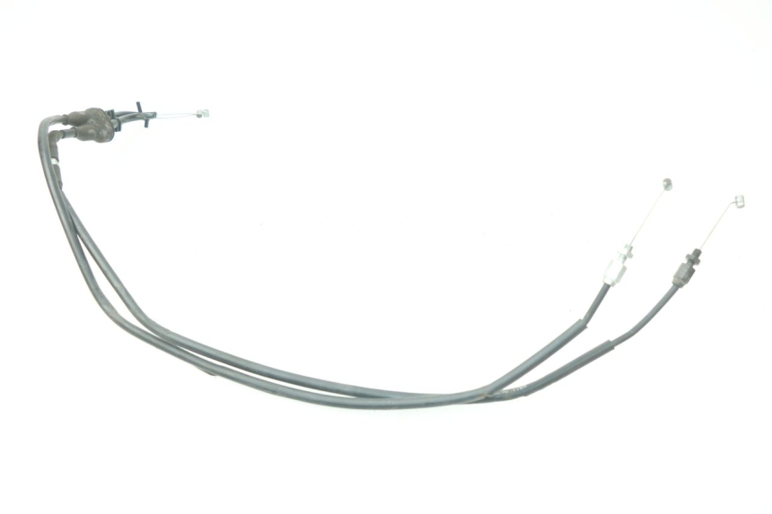 photo de THROTTLE CABLE YAMAHA FZ8 800 (2010 - 2016) - Technical close-up