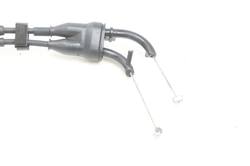 photo de THROTTLE CABLE YAMAHA FZ8 800 (2010 - 2016) - Alternative perspective