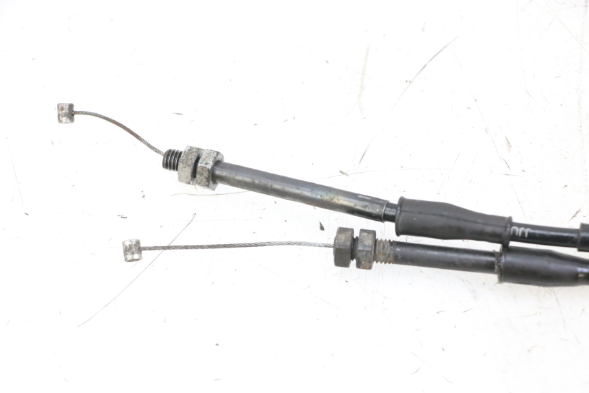 photo de THROTTLE CABLE GILERA NEXUS 300 (2008 - 2013) - Component detail