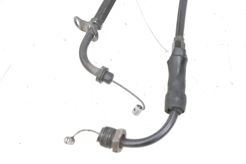 photo de THROTTLE CABLE GILERA NEXUS 300 (2008 - 2013) - Zoom on usage condition