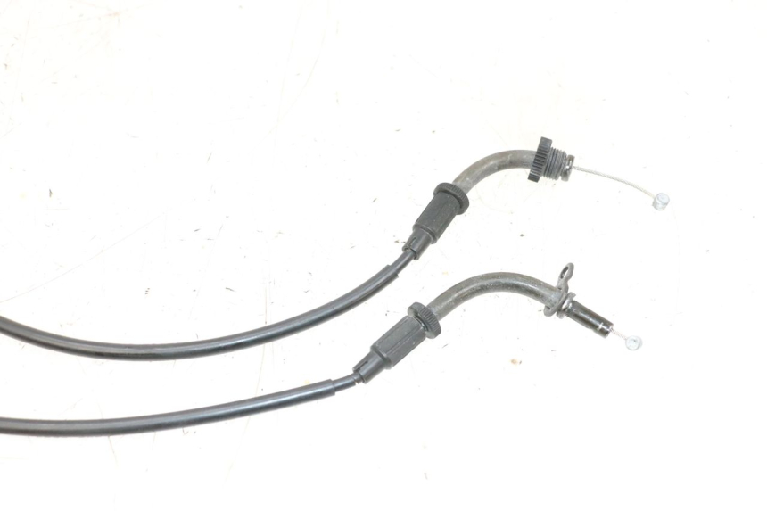 photo de THROTTLE CABLE SUZUKI GSXR GSX-R 1000 (2003 - 2004) - Zoom on usage condition