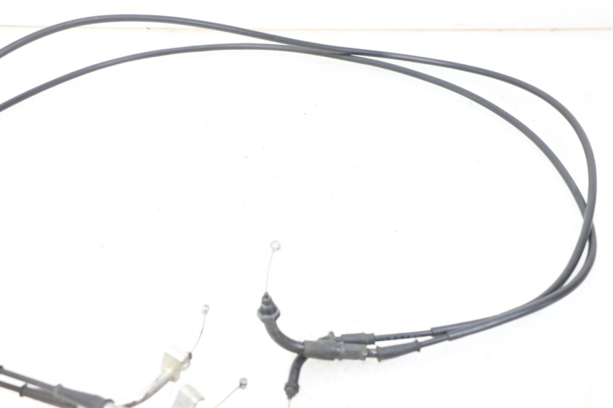 photo de THROTTLE CABLE HONDA FORZA 125 (2021 - 2025) - Alternative perspective