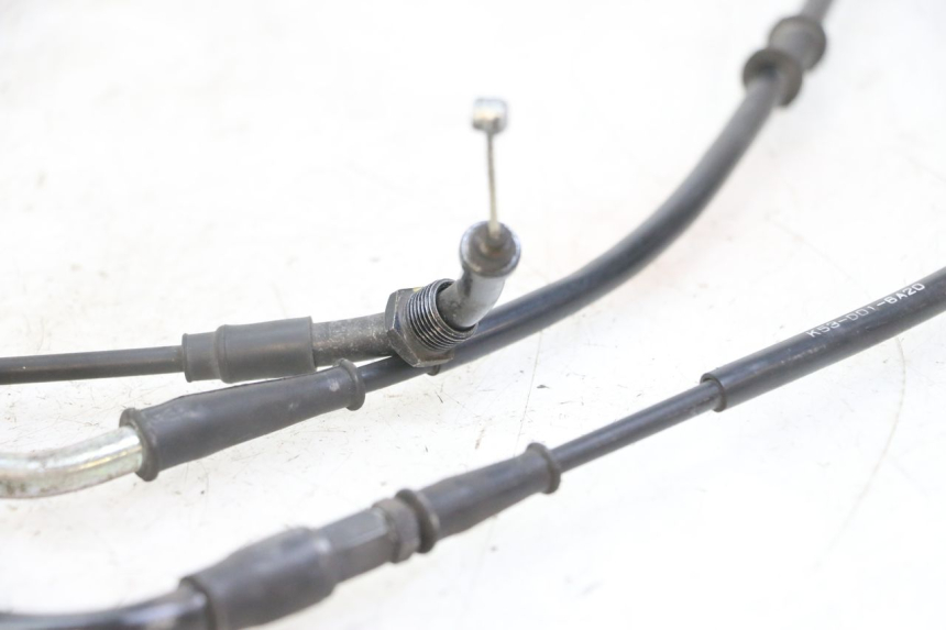 photo de THROTTLE CABLE HONDA SH i 300 (2015 - 2020) - Fixing points details