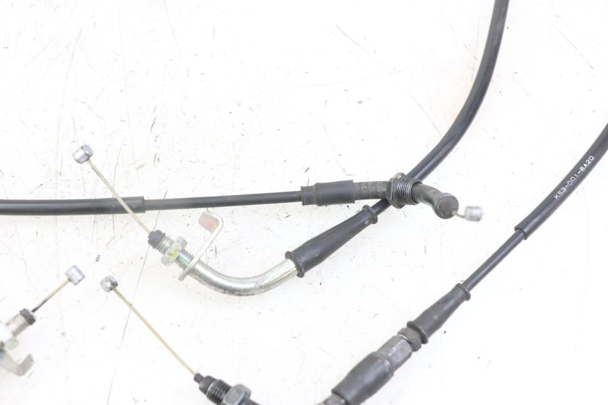 photo de THROTTLE CABLE HONDA SH i 300 (2015 - 2020) - Surface and material condition