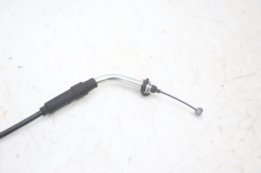 photo de ACCELERATOR CABLE PEUGEOT KISBEE 4T 50 (2018 - 2022) - Alternative perspective
