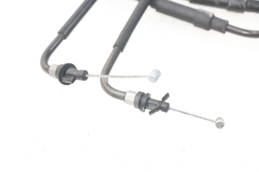 photo de THROTTLE CABLE PEUGEOT METROPOLIS 400 (2017 - 2020) - Alternative perspective