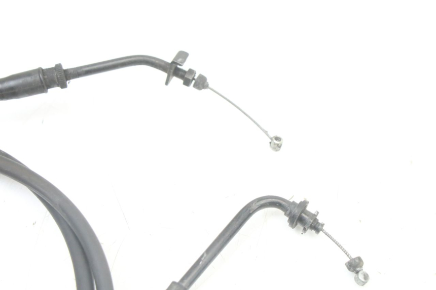 photo de ACCELERATOR CABLE PIAGGIO MP3 LT 400 (2007 - 2012) - Zoom on usage condition