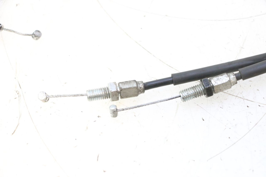 photo de THROTTLE CABLE PIAGGIO MP3 500 (2016 - 2018) - Technical close-up