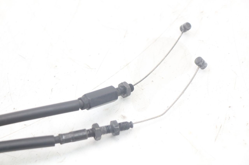 photo de ACCELERATOR CABLE YAMAHA MT-07 MT07 ABS 700 (2014 - 2017) - Alternative perspective