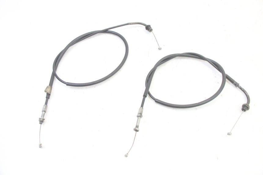 photo de THROTTLE CABLE HONDA NTV DEAUVILLE 650 (2001 - 2006) - Component detail