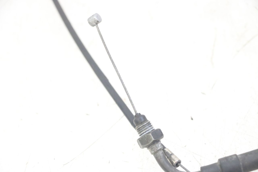 photo de THROTTLE CABLE APRILIA RALLY AC 50 (1995 - 2004) - Fixing points details