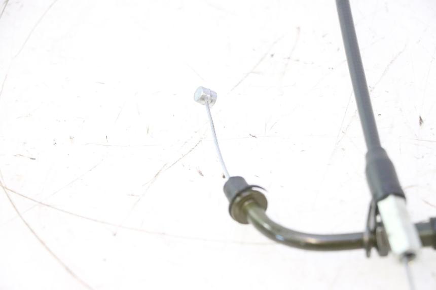 photo de THROTTLE CABLE TNT MOTOR ROMA 12' 2T 50 (2007 - 2018) - Zoom on usage condition