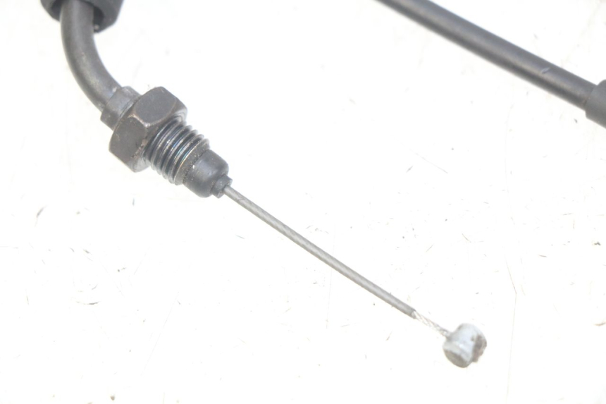 photo de ACCELERATOR CABLE PEUGEOT SATELIS 125 (2006 - 2009) - Alternative perspective