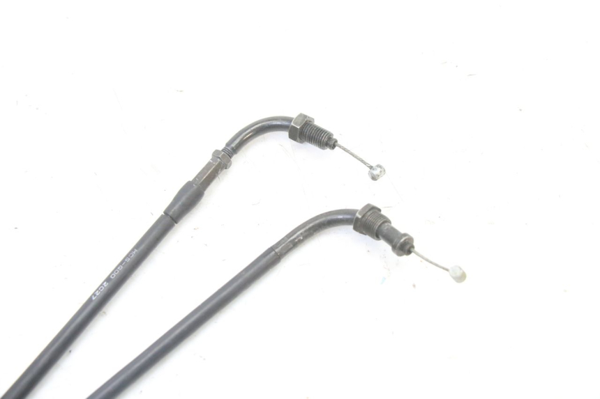 photo de THROTTLE CABLE HONDA ST PAN EUROPEAN 1300 (2002 - 2013) - Alternative perspective