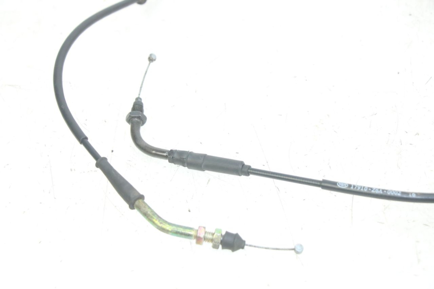 photo de ACCELERATOR CABLE PEUGEOT TWEET 4T 50 (2014 - 2019) - Zoom on usage condition