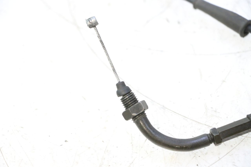 photo de ACCELERATOR CABLE PEUGEOT TWEET 4T 50 (2018 - 2022) - Zoom on usage condition