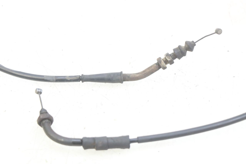 photo de ACCELERATOR CABLE KYMCO VITALITY 2T 50 (2004 - 2010) - Zoom on usage condition