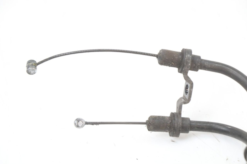 photo de ACCELERATOR CABLE YAMAHA X-MAX XMAX 125 (2010 - 2013) - Alternative perspective