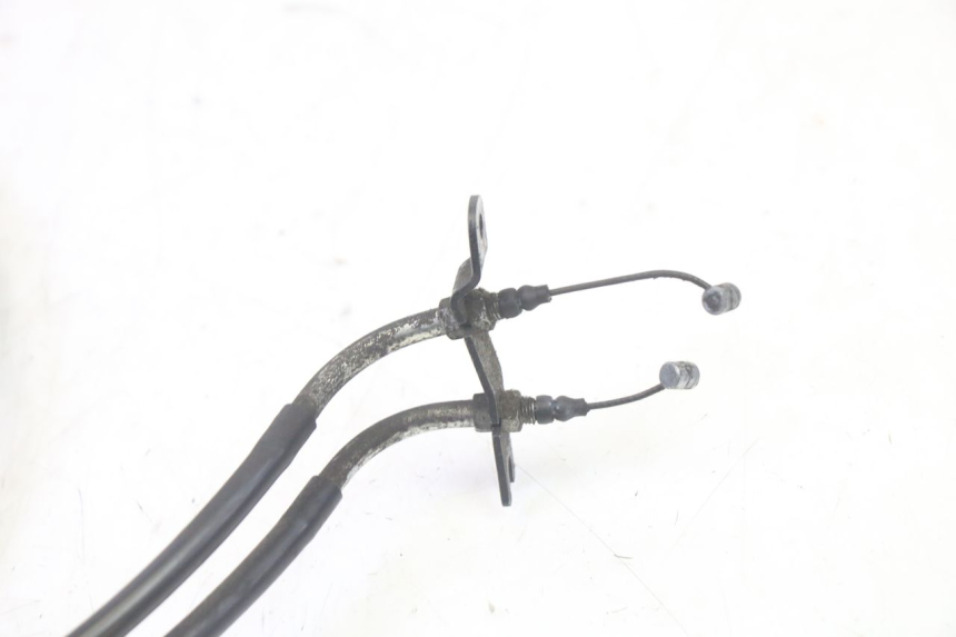 photo de ACCELERATOR CABLE YAMAHA X-MAX XMAX 125 (2010 - 2013) - Alternative perspective