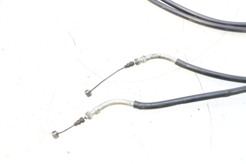 photo de ACCELERATOR CABLE YAMAHA X-MAX XMAX 125 (2010 - 2013) - Zoom on usage condition