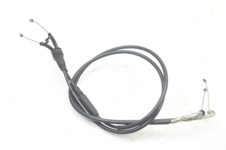 photo de ACCELERATOR CABLE YAMAHA FZS FAZER 600 (2001 - 2003) - Component detail