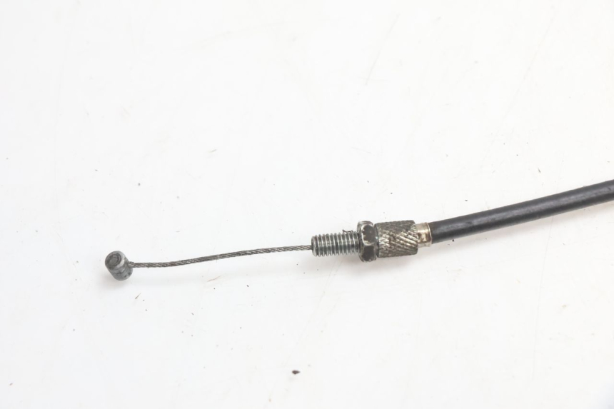 photo de ACCELERATOR CABLE PIAGGIO ZIP 2T 50 (2009 - 2019) - Zoom on usage condition