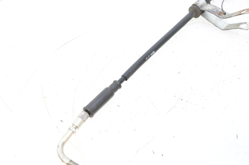 photo de ACCELERATOR CABLE PIAGGIO ZIP 2T 50 (2009 - 2019) - Fixing points details