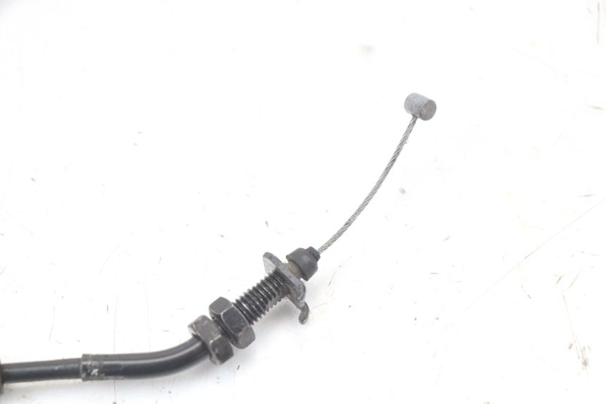 photo de ACCELERATOR CABLE PIAGGIO ZIP 4T 50 (2018 - 2020) - Alternative perspective
