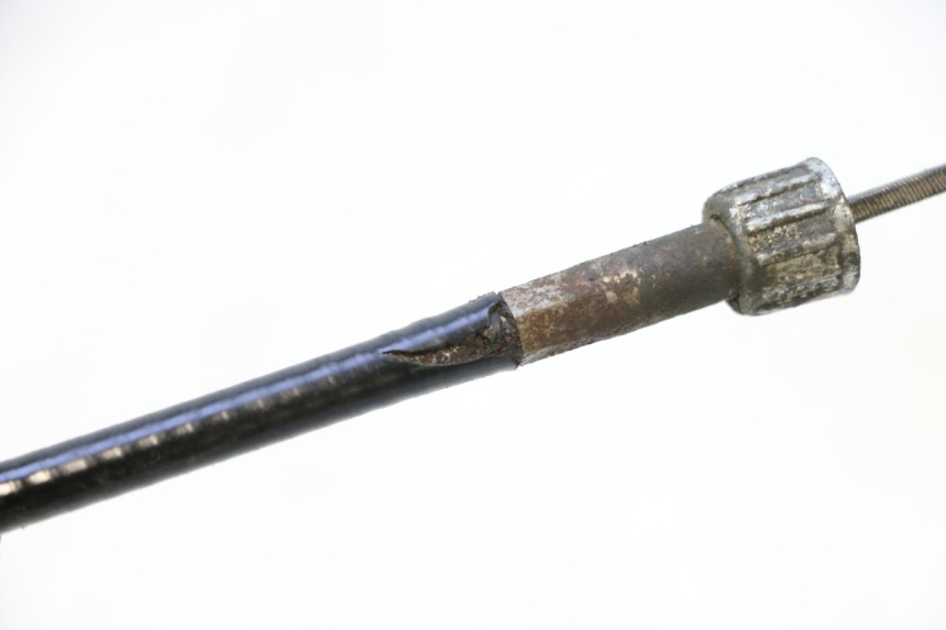 photo de SPEEDOMETER CABLE PEUGEOT LUDIX SNAKE 2T 50 (2004 - 2014) - Alternative perspective