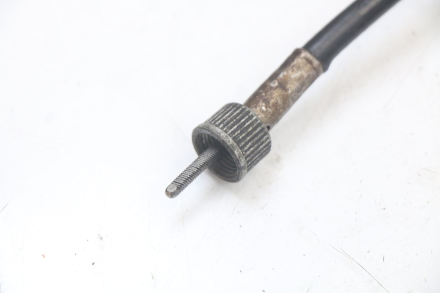 photo de SPEEDOMETER CABLE PEUGEOT KISBEE 2T 50 (2010 - 2017) - Zoom on usage condition
