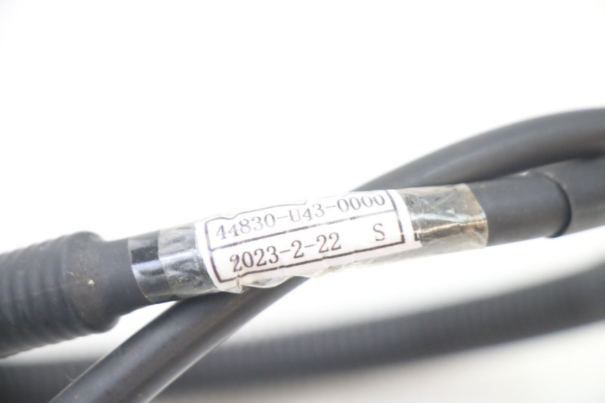 photo de SPEEDOMETER CABLE PEUGEOT TWEET 4T 50 (2023 - 2025) - Zoom on usage condition