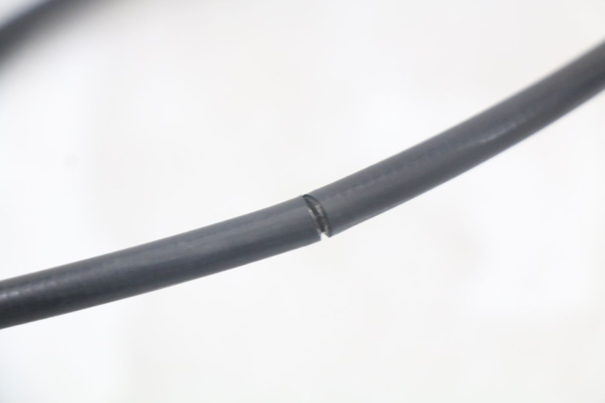 photo de SPEEDOMETER CABLE PEUGEOT SPEEDFIGHT 100 (1997 - 2007) - Alternative perspective