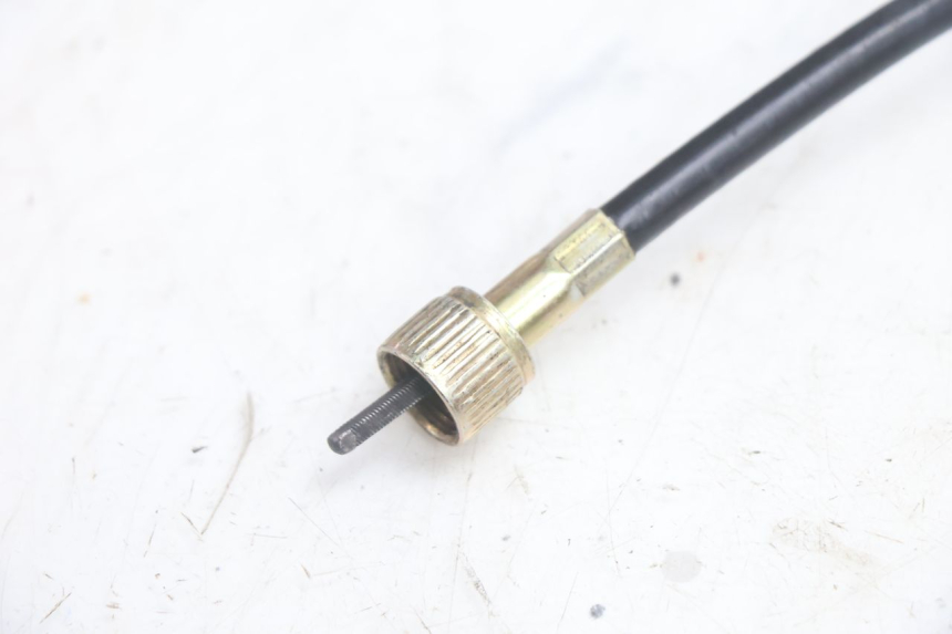 photo de SPEEDOMETER CABLE RAZZO STEED 125 (2012 - 2018) - Zoom on usage condition