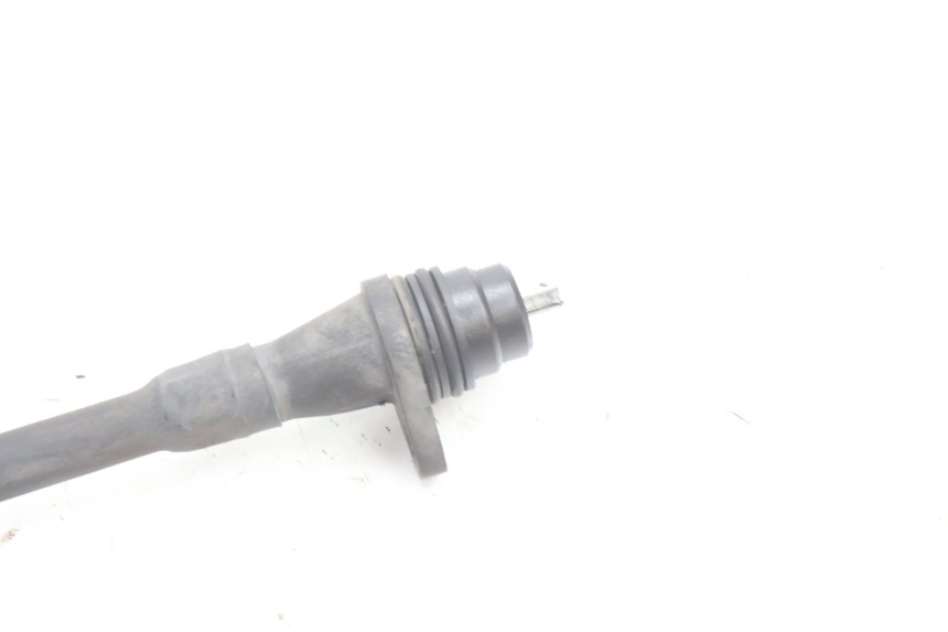 photo de SPEEDOMETER CABLE PIAGGIO VESPA S 2T 50 (2007 - 2014) - Alternative perspective