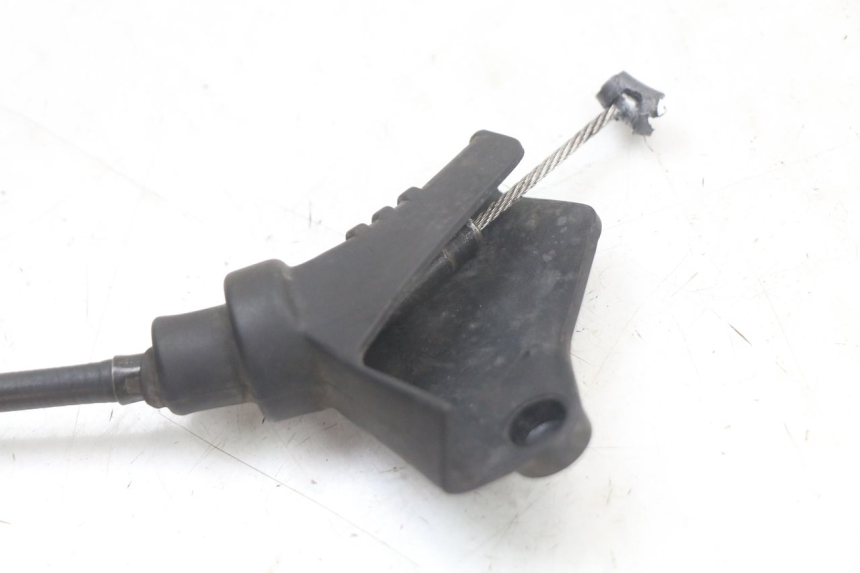 photo de CLUTCH CABLE SUZUKI GS F 500 (2004 - 2007) - Alternative perspective